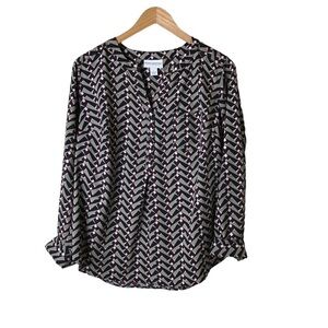 Pure Energy Womens Size X Blouse Geometric Print V Neck Half Button Up Cuffs‎